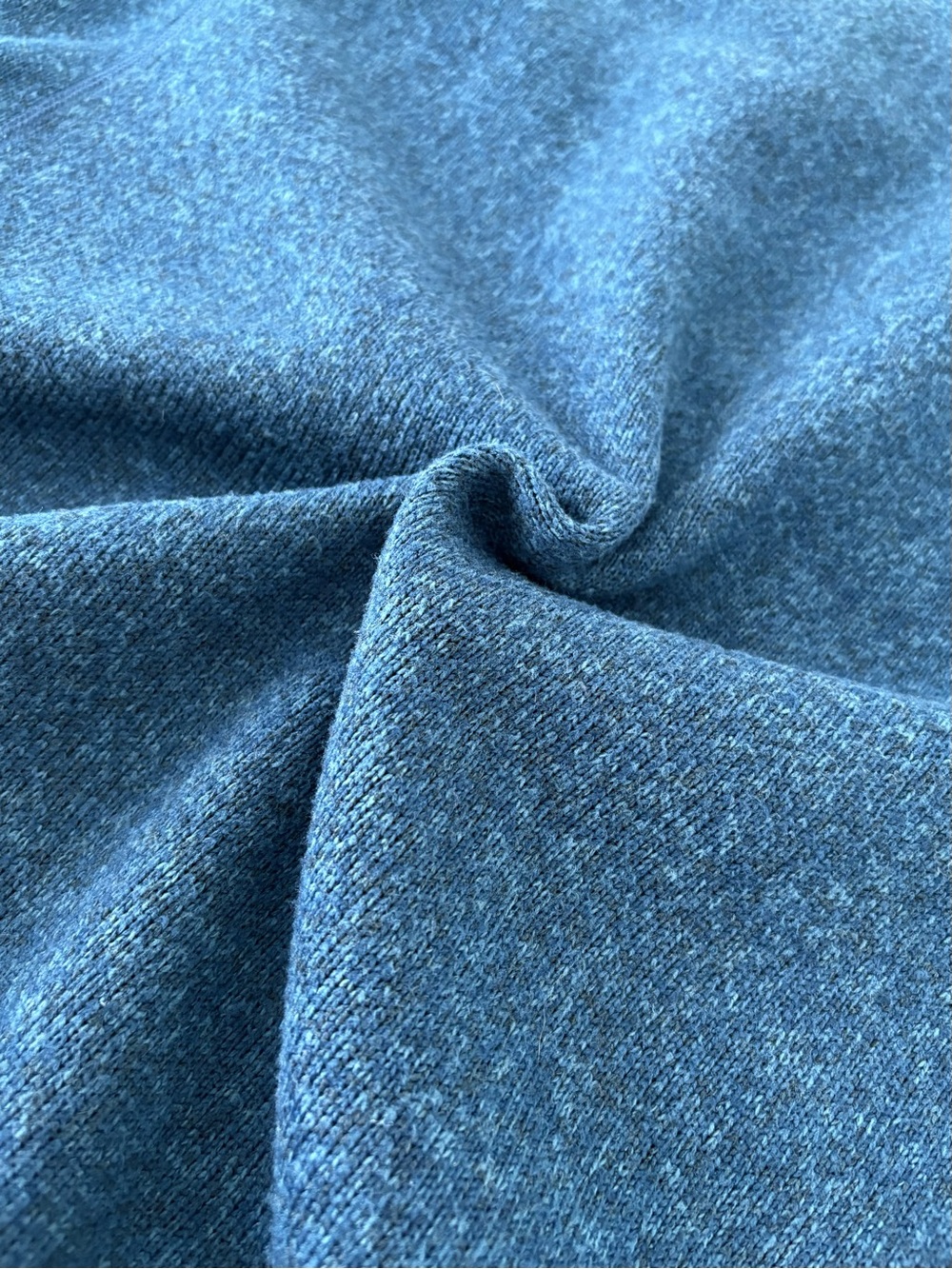 Patagonia Men’s Better Sweater - Picture 8 of 9